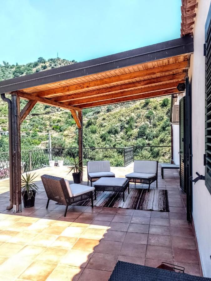 Flat With Panoramic Terrace And Private Pool Mt5X3 Apartment Taormina Exterior photo